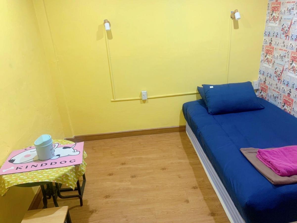 Ying Hostel Бангкок Экстерьер фото
